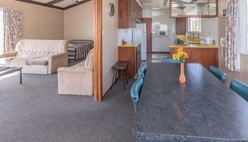 Red Tussock 3* Te Anau